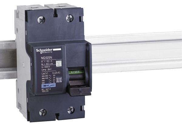 АВТ. ВЫКЛ. NG125N 2П 20A C